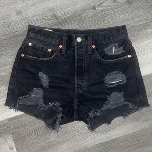 Levi’s 501 black distressed shorts - size 26